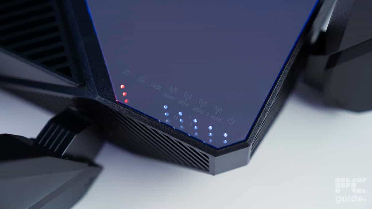 ROG RAPTURE GT-AXE16000 Wifi 6E Router Status LEDs, Image by PCGuide