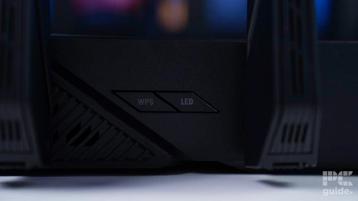 ROG RAPTURE GT-AXE16000 Wifi 6E Router WPS and RGB buttons, Image by PCGuide