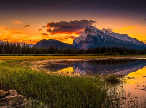 alberta vermillion lakes sunset mt norquay banff np istk