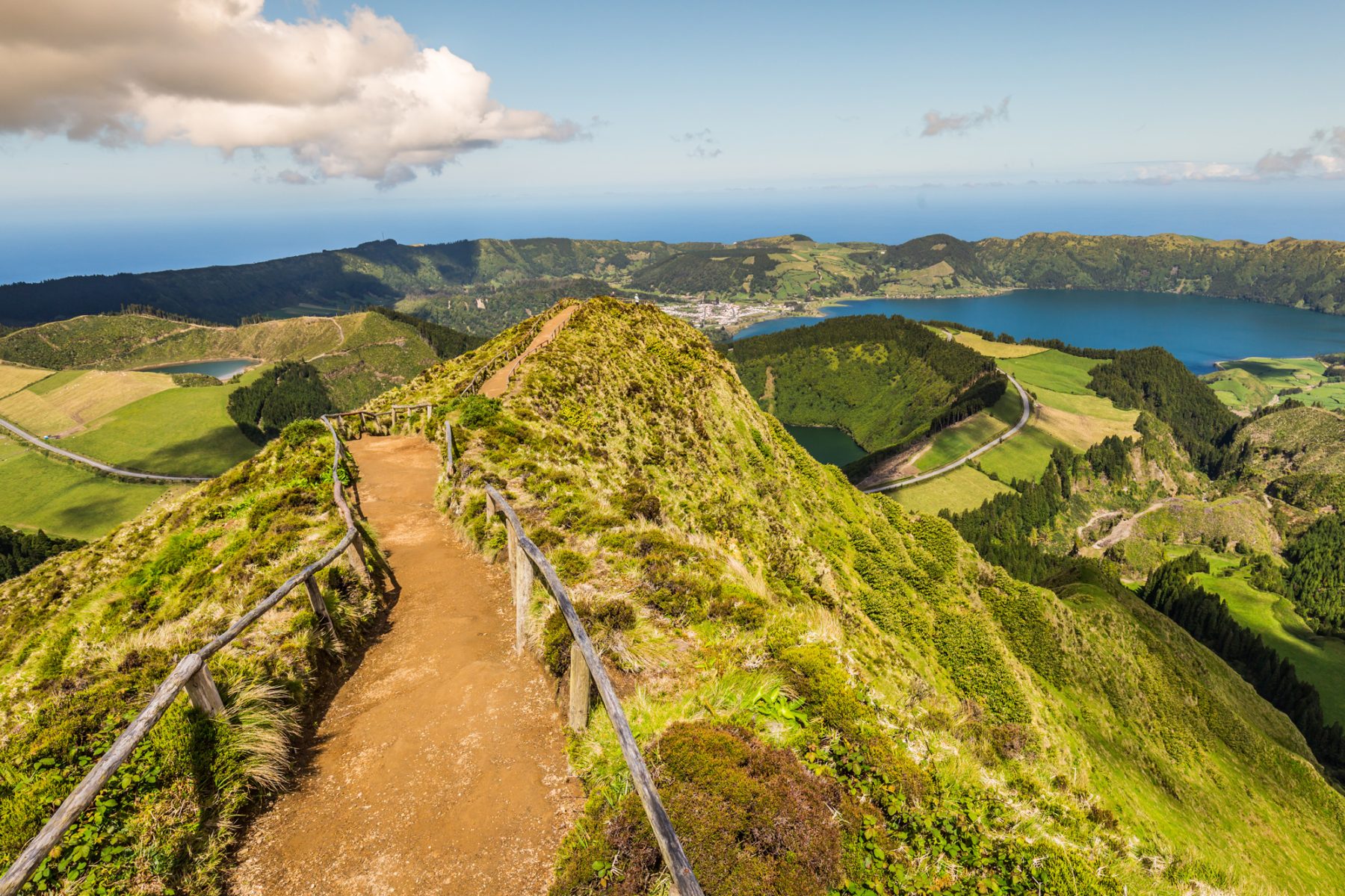 azores sao miguel island path at sete citades istk