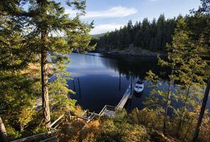 canada british columbia sunshine coast boat dock istk