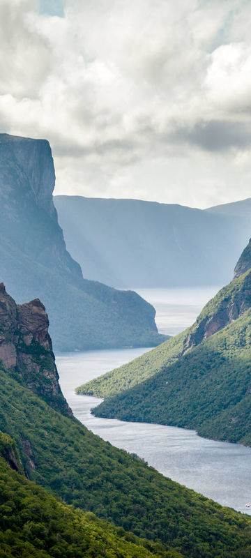 canada-western-brook-pond-fjord-gros-morne-np-newfoundland