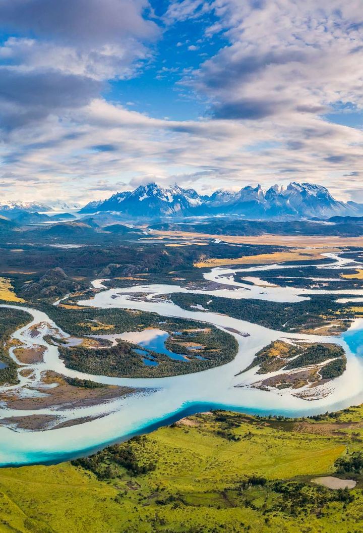 chile serrano river torres del paine istk