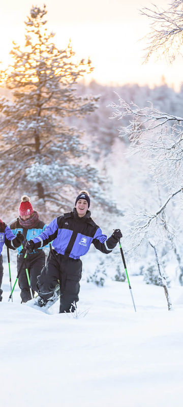 finnish-lapland-snowshoeing-fun-whs