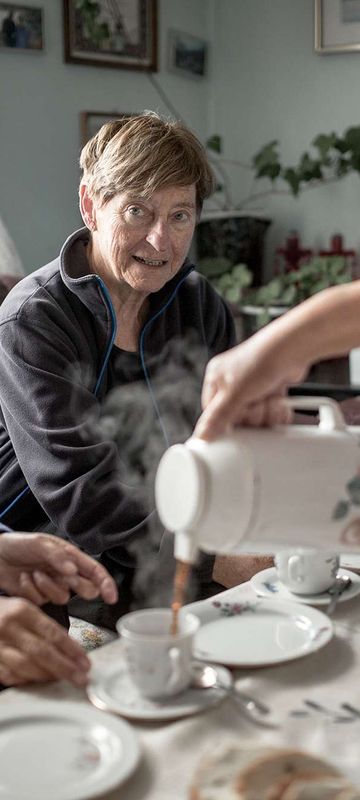 greenland meeting locals for kaffemik vg