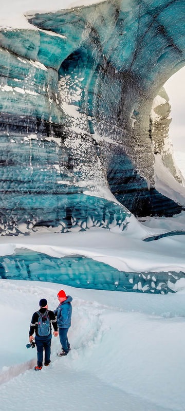 iceland-exploring-myrdalsjokull-ice-caves-rth