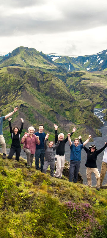 iceland highlands landmannalaugar hikers img jz