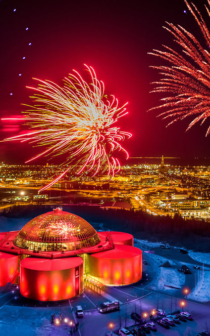 iceland reykjavik new year fireworks over perlan rth