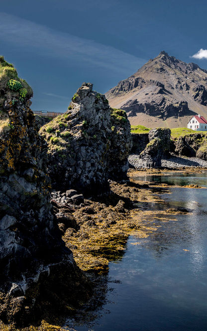 iceland snaefellsnes arnarstapi rock stacks rth