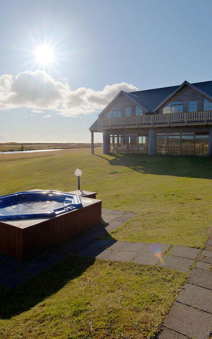 iceland south west hotel ranga rear hot tub sunburst