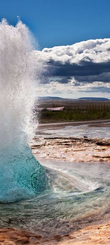 iceland south west strokkur geysir rth