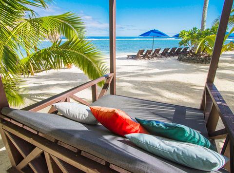 manuia beach resort day bed