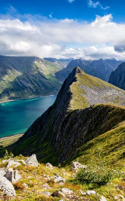 northern norway senja island husfjellet viewpoint istk