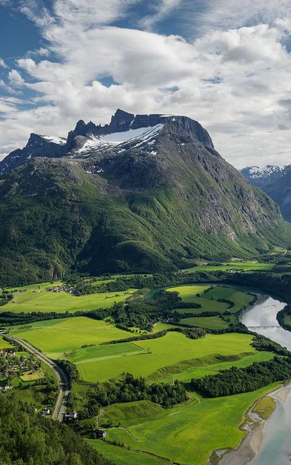 norway andalsnes valley romsdalen istk