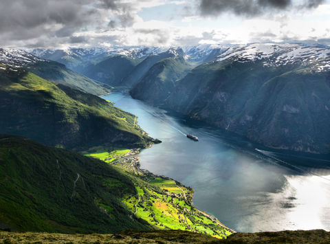 norway aurlandsfjord by foap vn