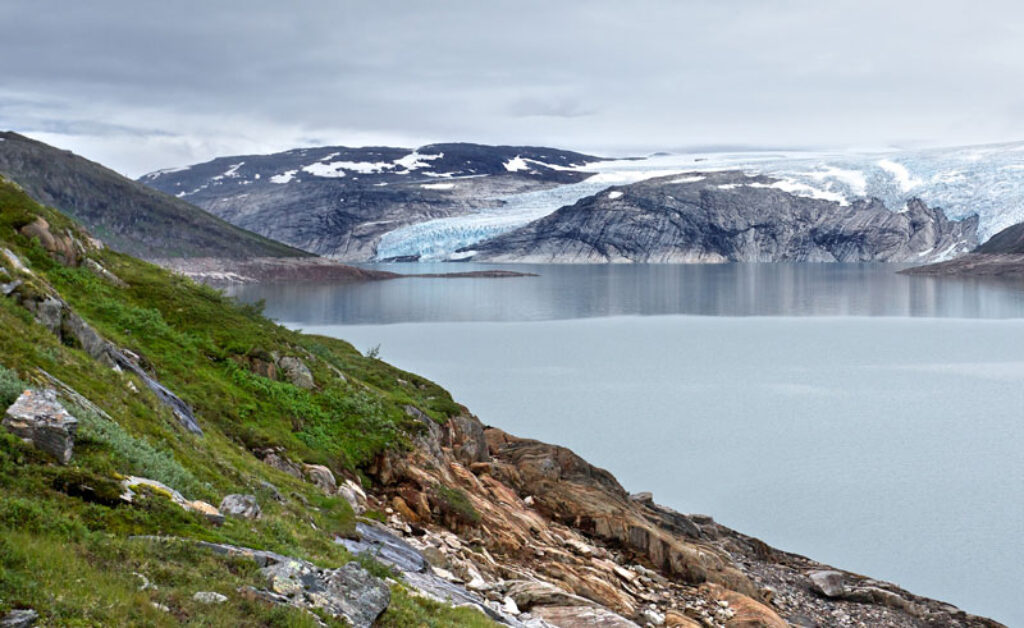 norway glacier and river ap