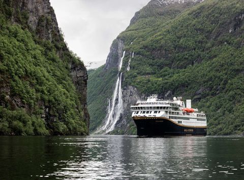 norway havila castor geirangerfjord