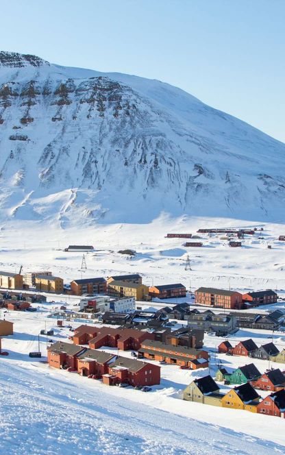 svalbard longyearbyen town view istk