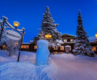 sweden lapland icehotel restaurant exterior rth