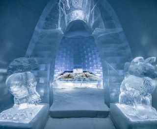 swedish lapland icehotel29 art suite haven ak